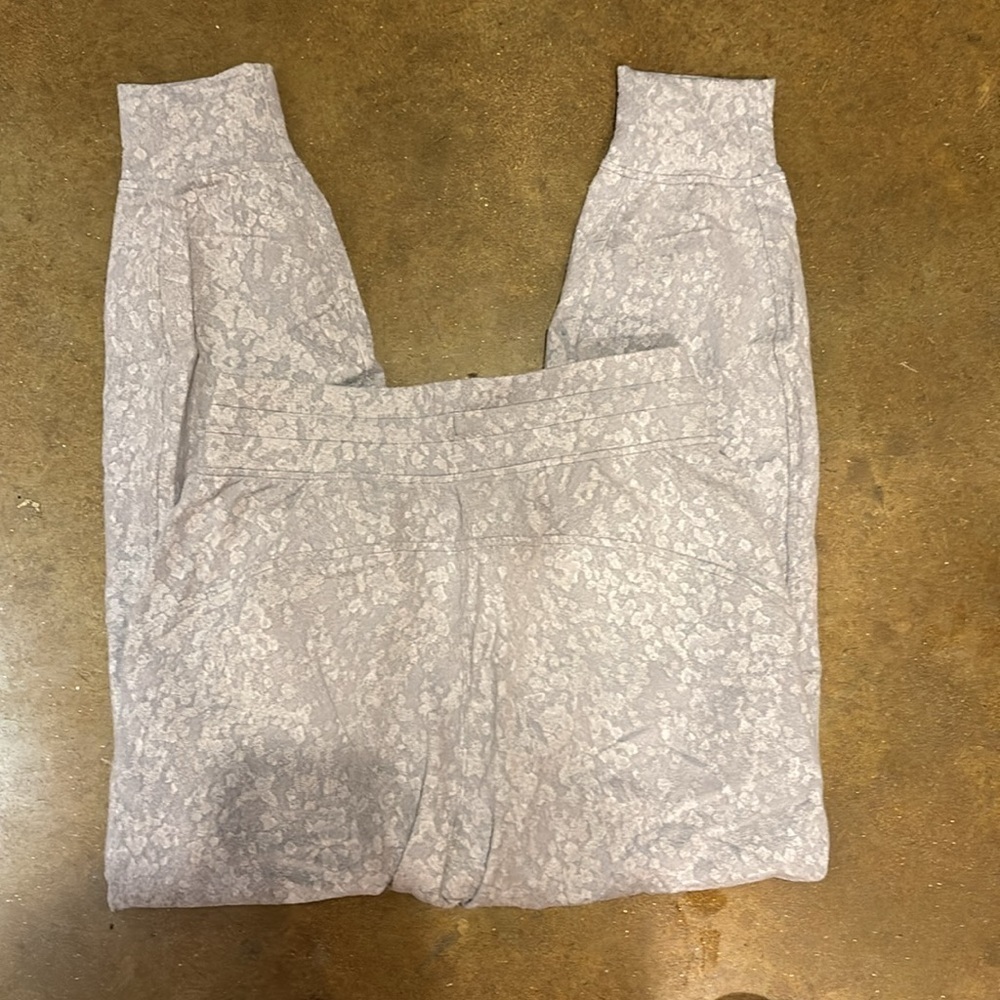 Lululemon Ready to Rulu Classic-Fit High-Rise Jogger Full length - Picture 8 of 9